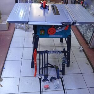 Power Action table saw 2200watts