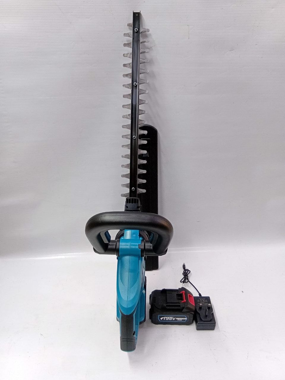 dfe721bf-74a3-4e3b-9a7d-753fda76f8a7